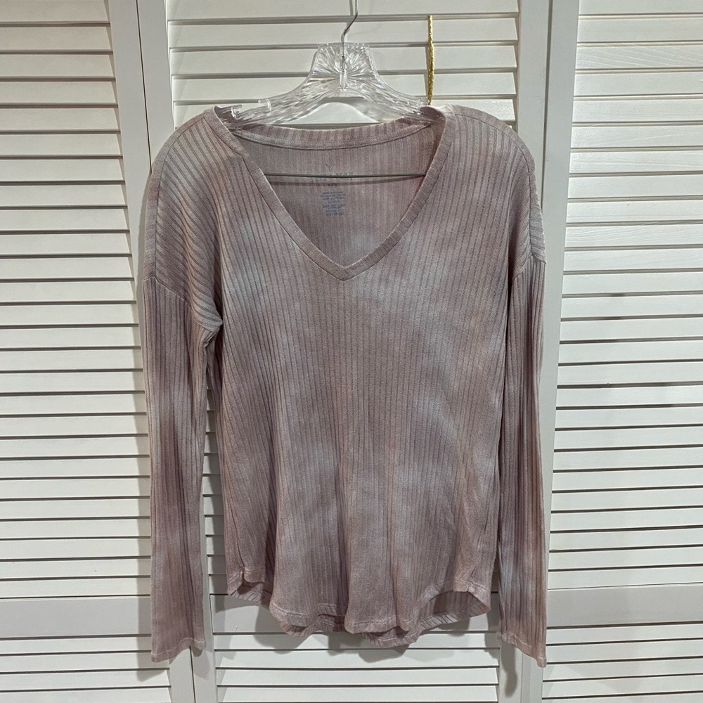 American Eagle Long Sleeve Shirt